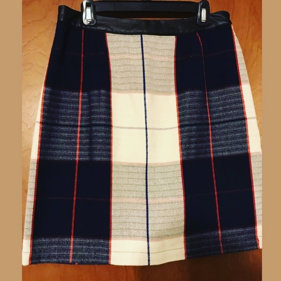 Merona Dresses & Skirts - MAKE AN OFFER‼️ Merona Career Skirt Size 2